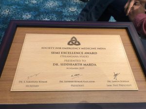 dr-siddhrth-award_premier hosp